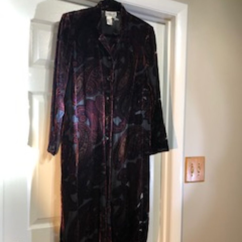 GORGEOUS Duster Long with Burnt out Velvet.